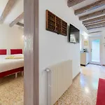 Ca' Marcello - Biennale Apartament Wenecja